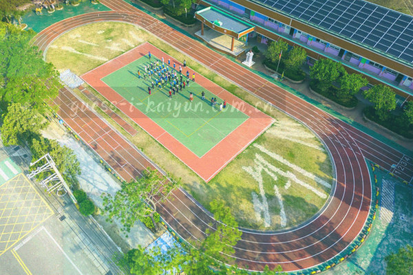 长春市区简化地图，带有定位标记